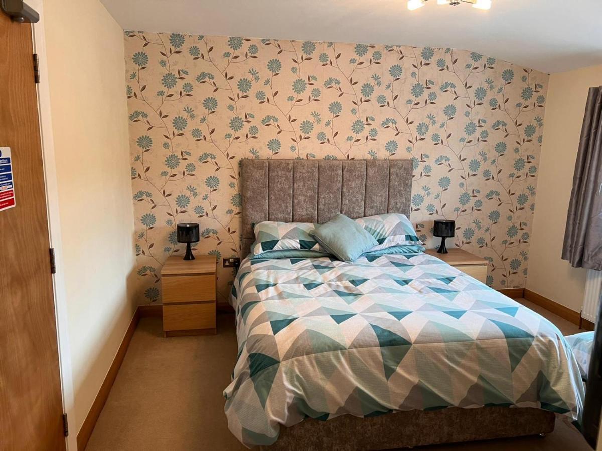 The Lamb Of Rhos Bed & Breakfast Llandysul